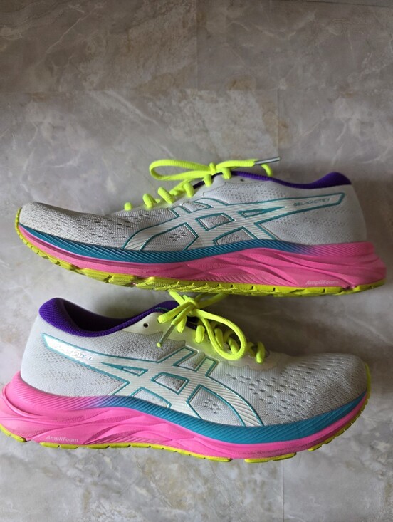 Asics Shoes - ASICS Gel-Excite 7 Running Shoes 9 Athletic Sneakers Athleisure Fitness Sporty